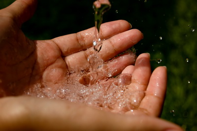 Bảo vệ nguồn nước sạch trong sinh hoạt