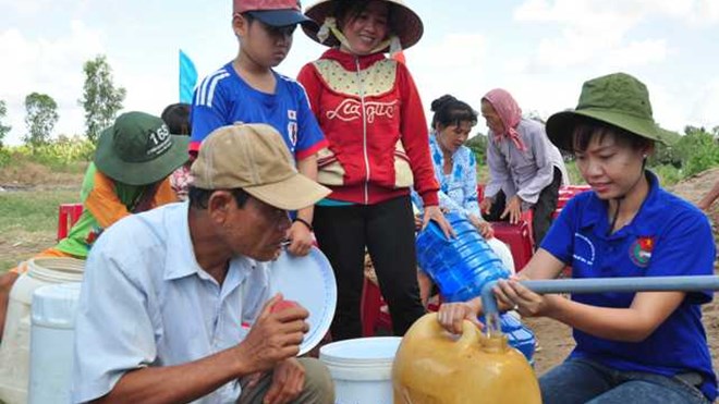 Máy lọc nước Ro Jenpec lọc nước ở vùng nông thôn.